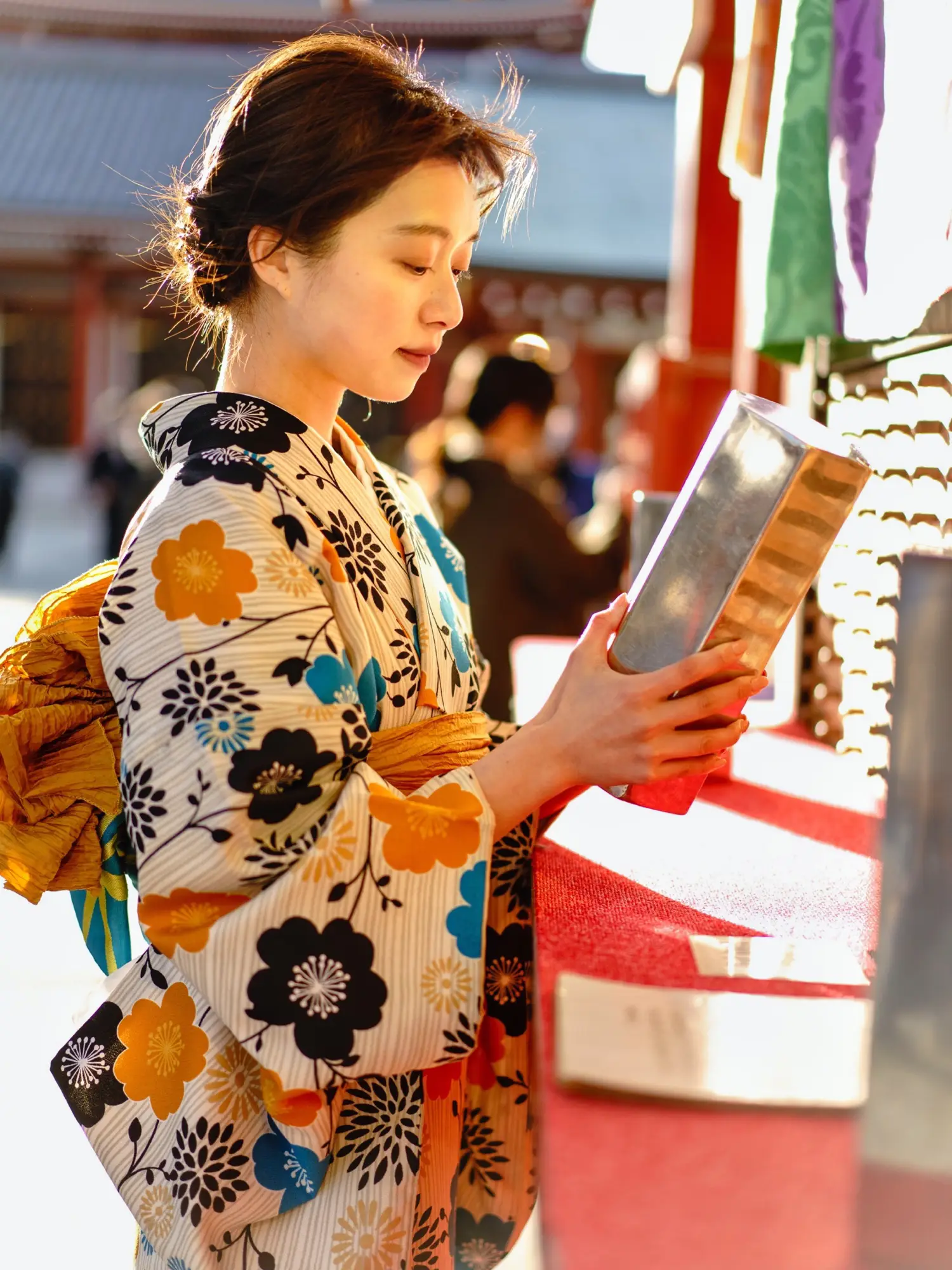 可愛いフリル帯揚げ／成人式、七五三！着物の帯上にフワフワレースで