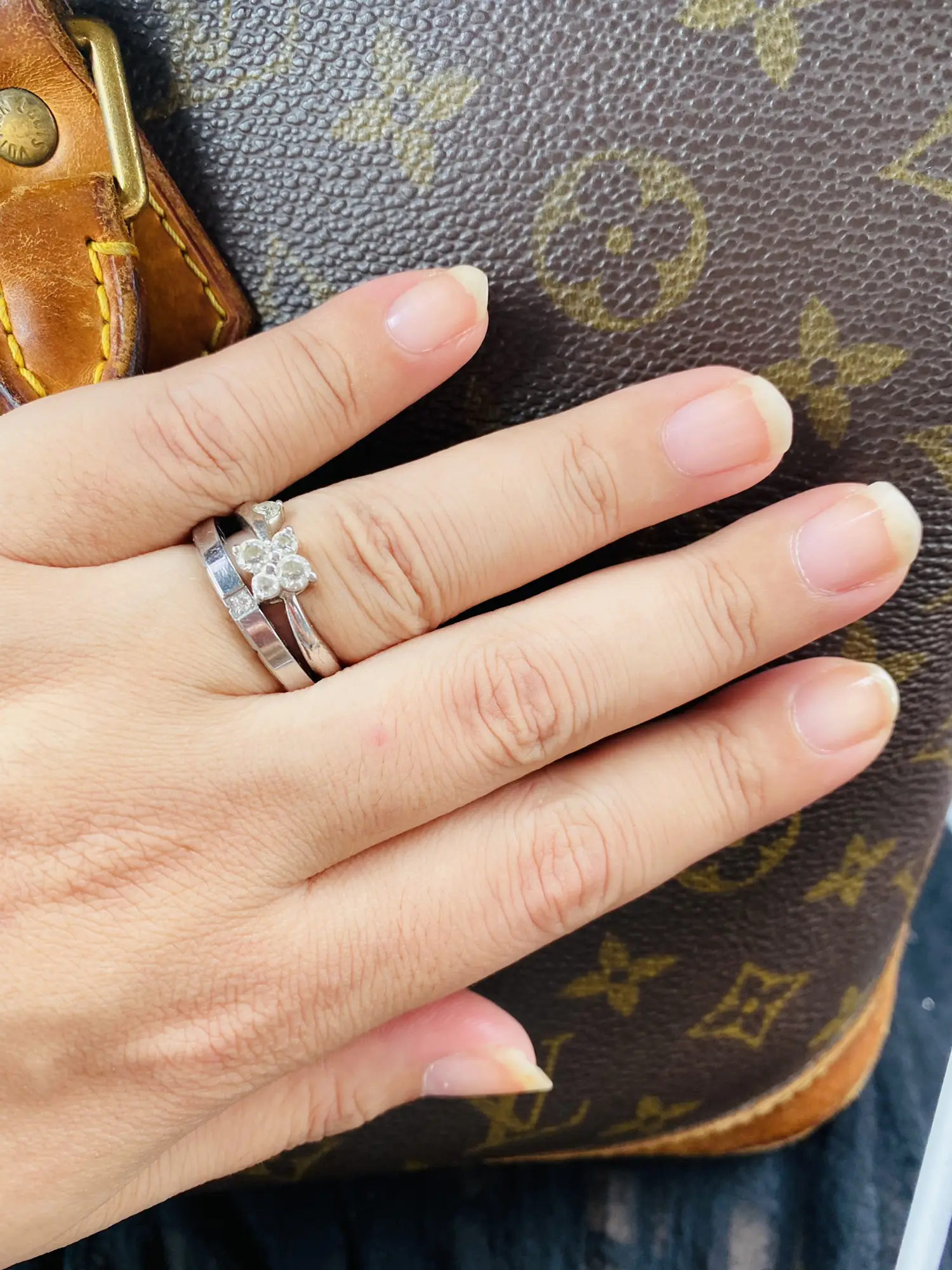 結婚指輪と合わせて | 綾吉が投稿したフォトブック | Lemon8