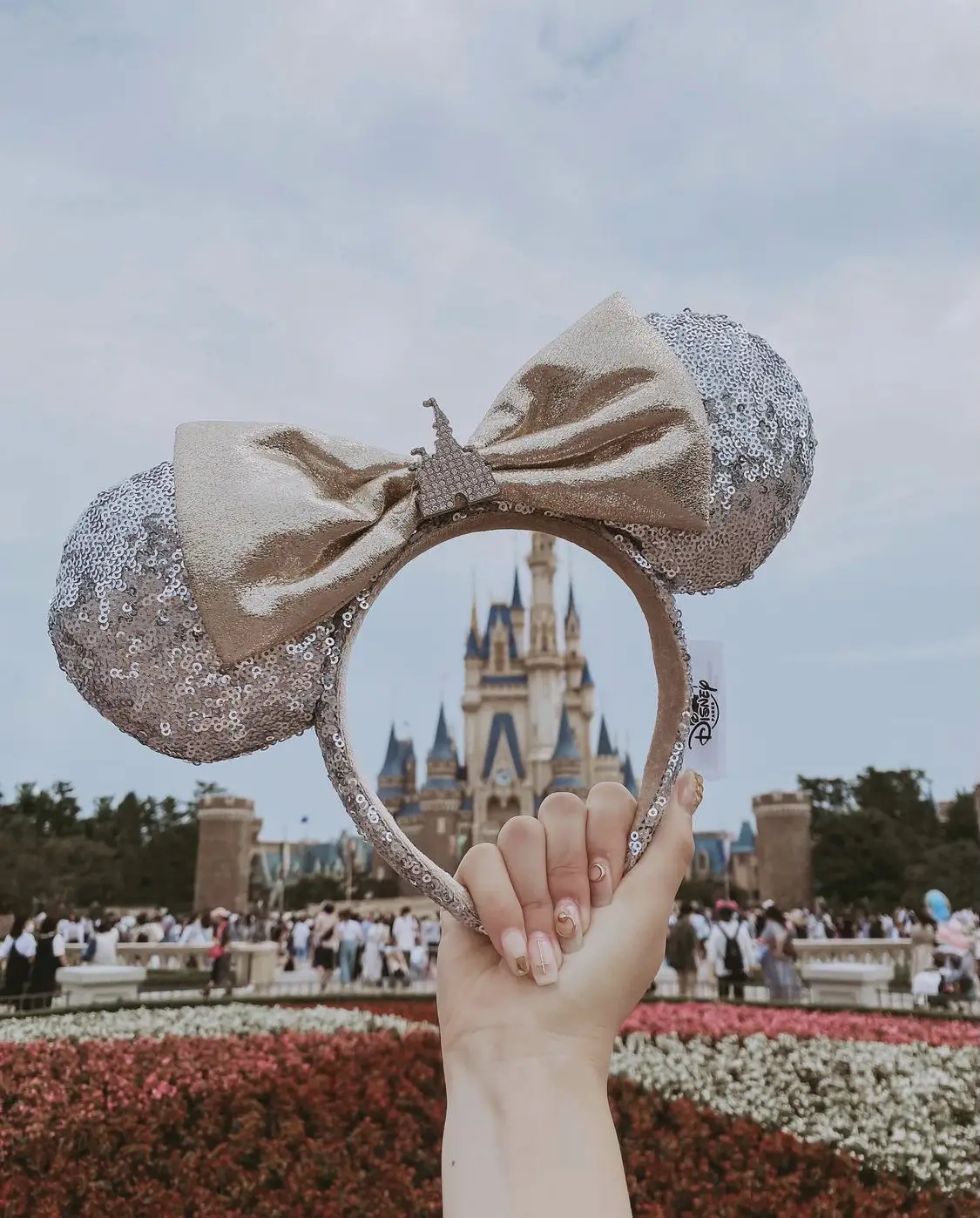 TDL】ディズニーでの可愛い写真の撮り方！カチューシャの中に