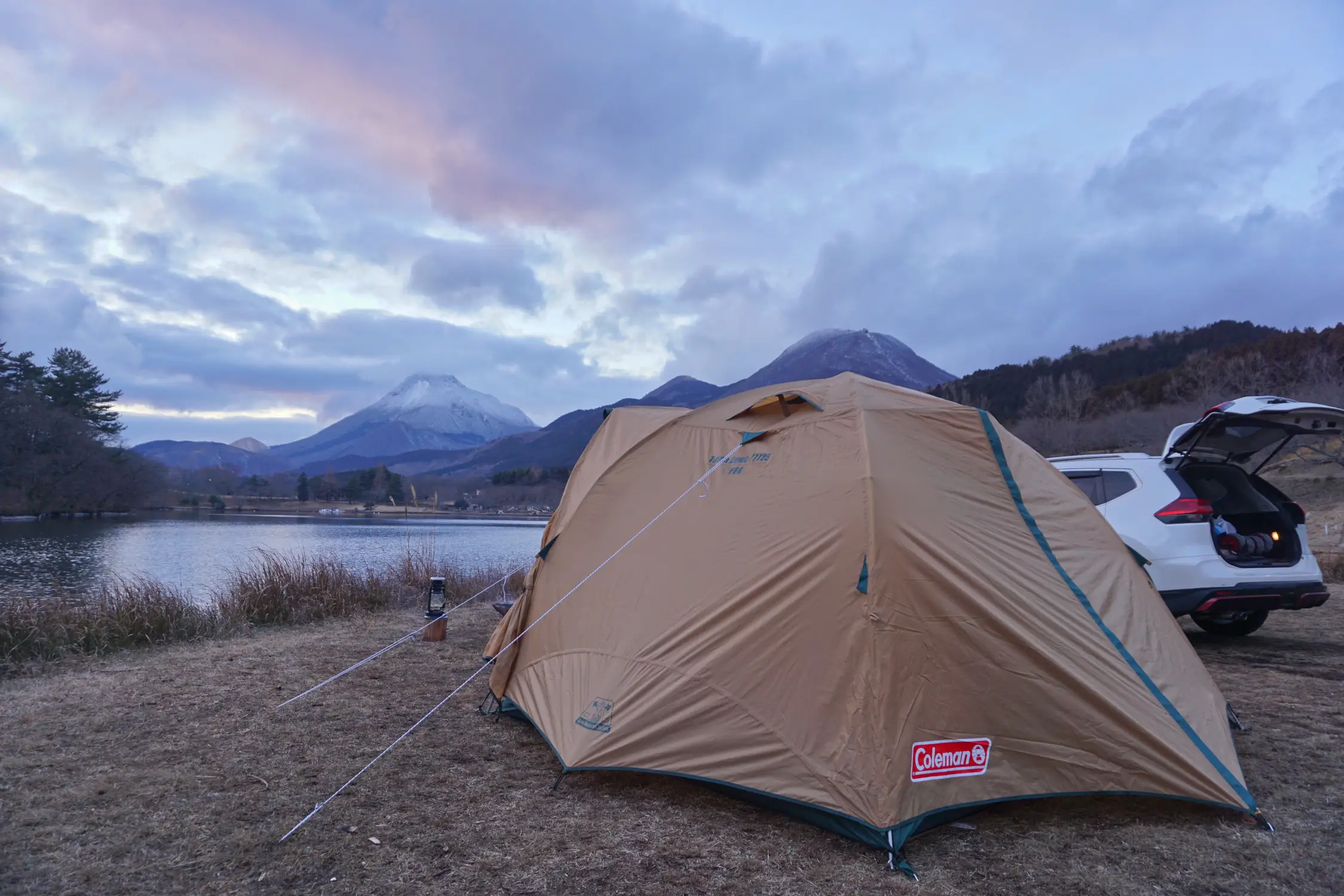 キャンプ初心者にオススメ！コールマン タフドームテント⛺️ | Chamo.キャンパーが投稿したフォトブック | Lemon8