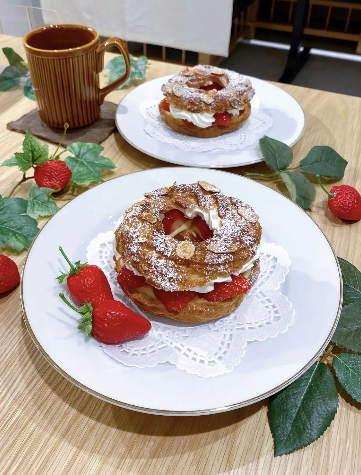 喫茶室 KOHORO（大阪・阪神百貨店梅田本店）器のお店「コホロ」のカフェ🍰 | fox.osaka 大阪グルメが投稿したフォトブック ...