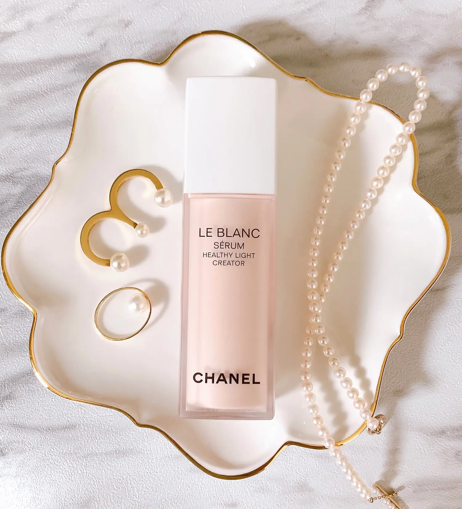 新作✨2021年春～夏🌻美白美容液 CHANEL ルブランセラムHLCS