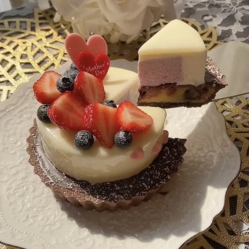 ヨーロッパ輸入雑貨 アールヌーボー2段式トレー スイーツ盛 ケーキお