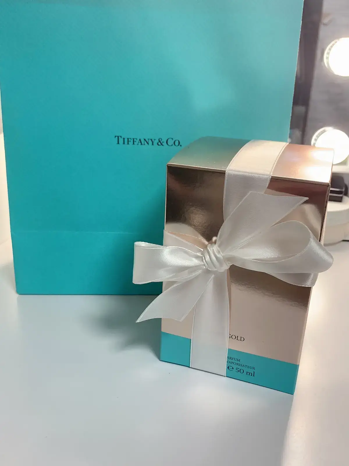 11月2日 AURA購入 ティファニー ビーンネックレス Tiffany 箱付き ...