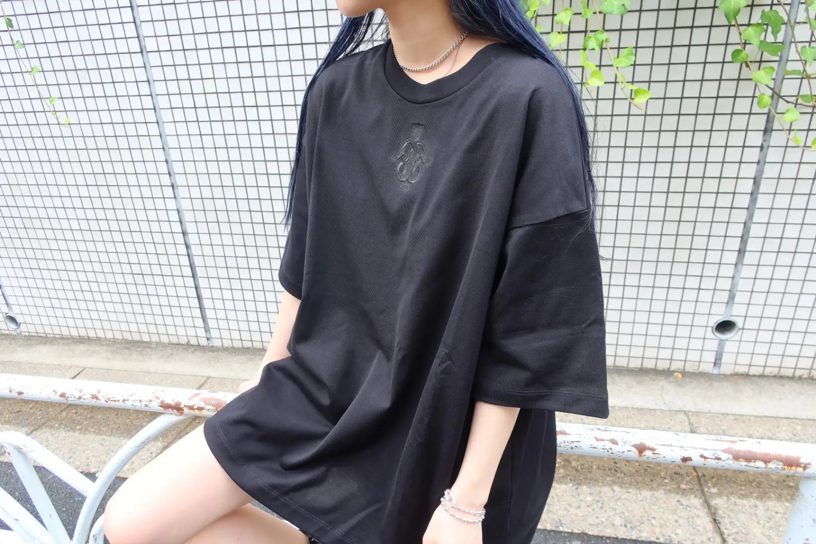 ADNIS Tシャツ | aoi_301が投稿したフォトブック | Lemon8