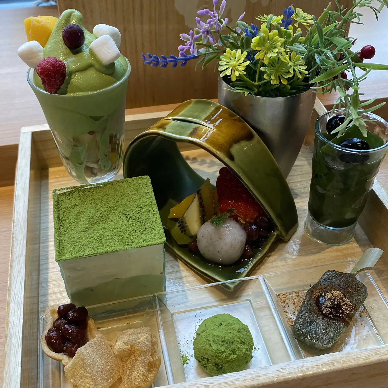 京都 作りたての本格抹茶スイーツを一度に堪能できる抹茶玉手箱 