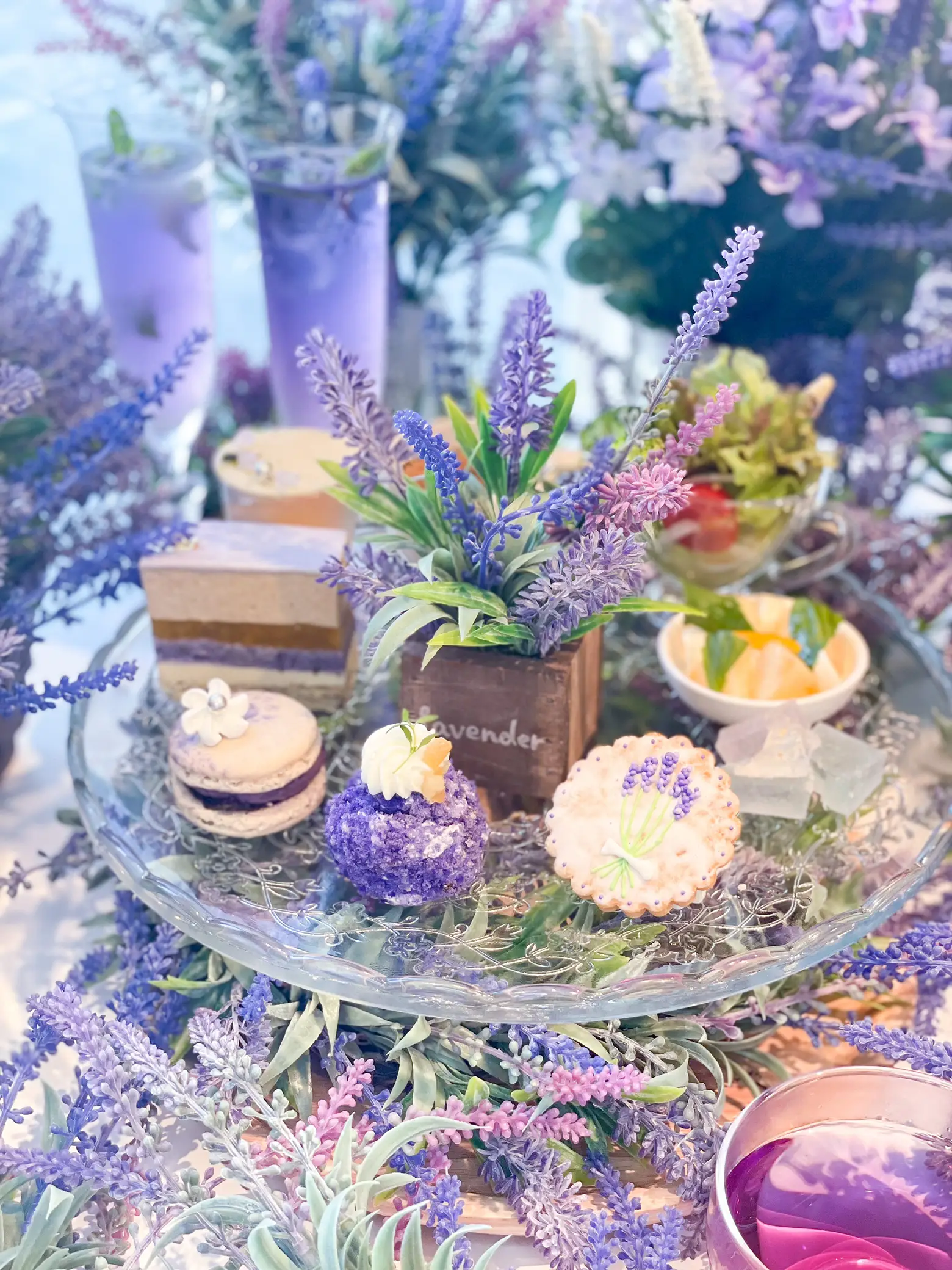 ハンドメイド　紫シフォン×New黒カメリア シュシュ ハンドメイド ラベンダーシフォン×New黒カメリア♡ シュシュ rienda