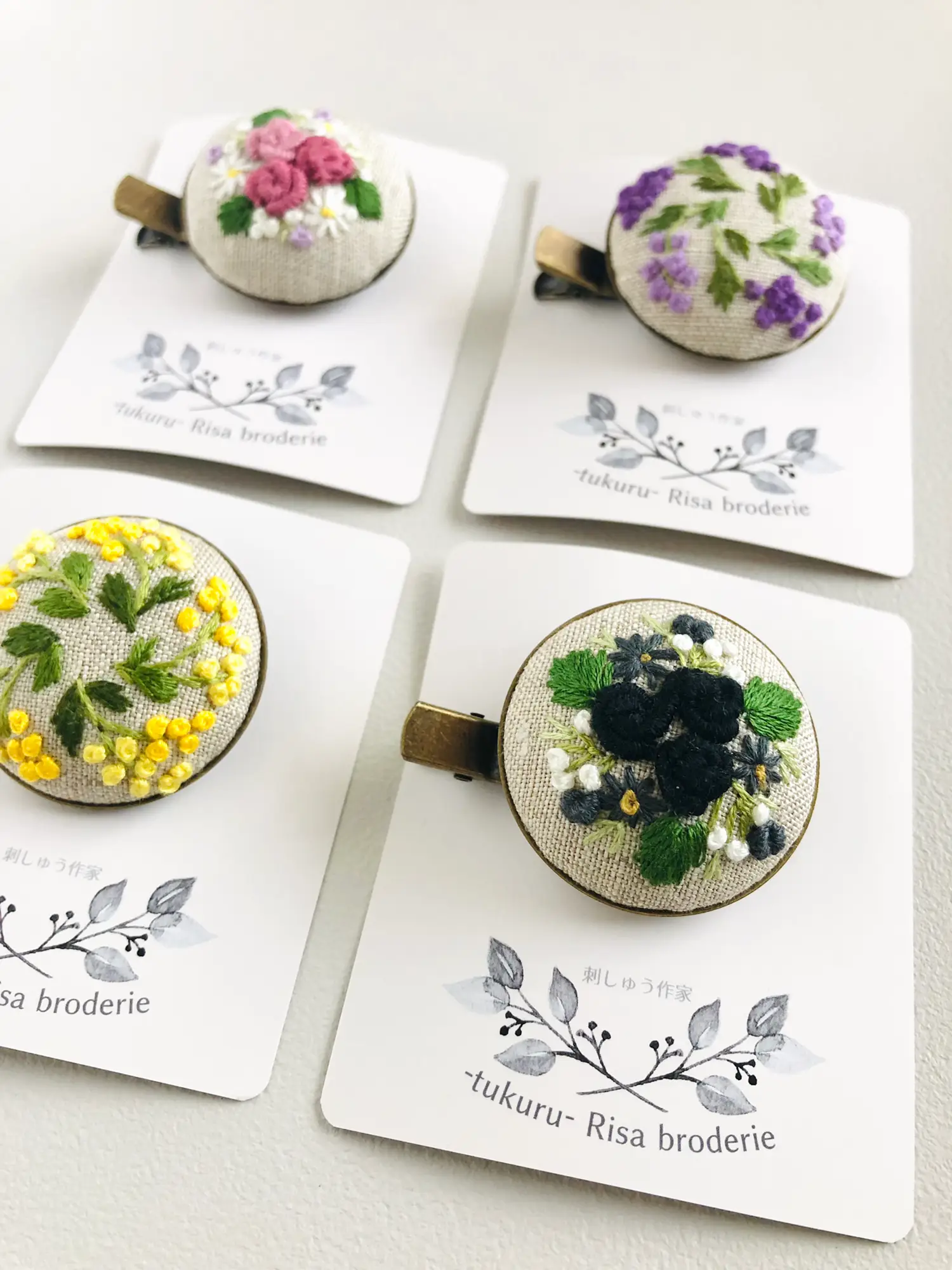 刺繍ブローチ・ヘアクリップ 春におすすめ刺繍アクセ | Risa_broderieが投稿したフォトブック | Lemon8