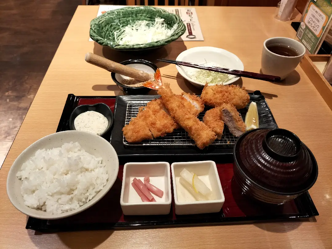 とんかつ新宿さぼてん（マリエとやま食堂街） | 石田なおとが投稿した