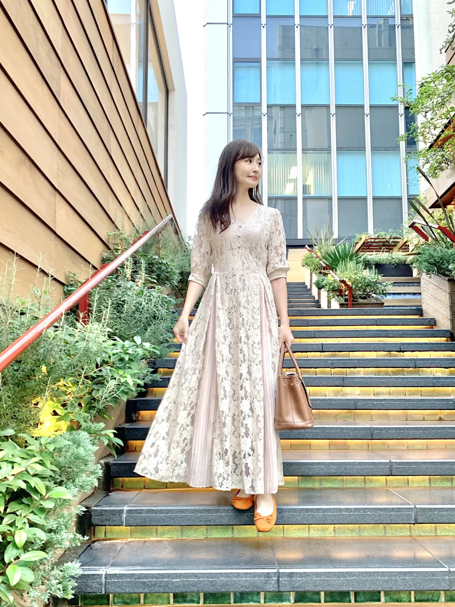 レースワンピ? | 西村笑花が投稿したフォトブック | Lemon8