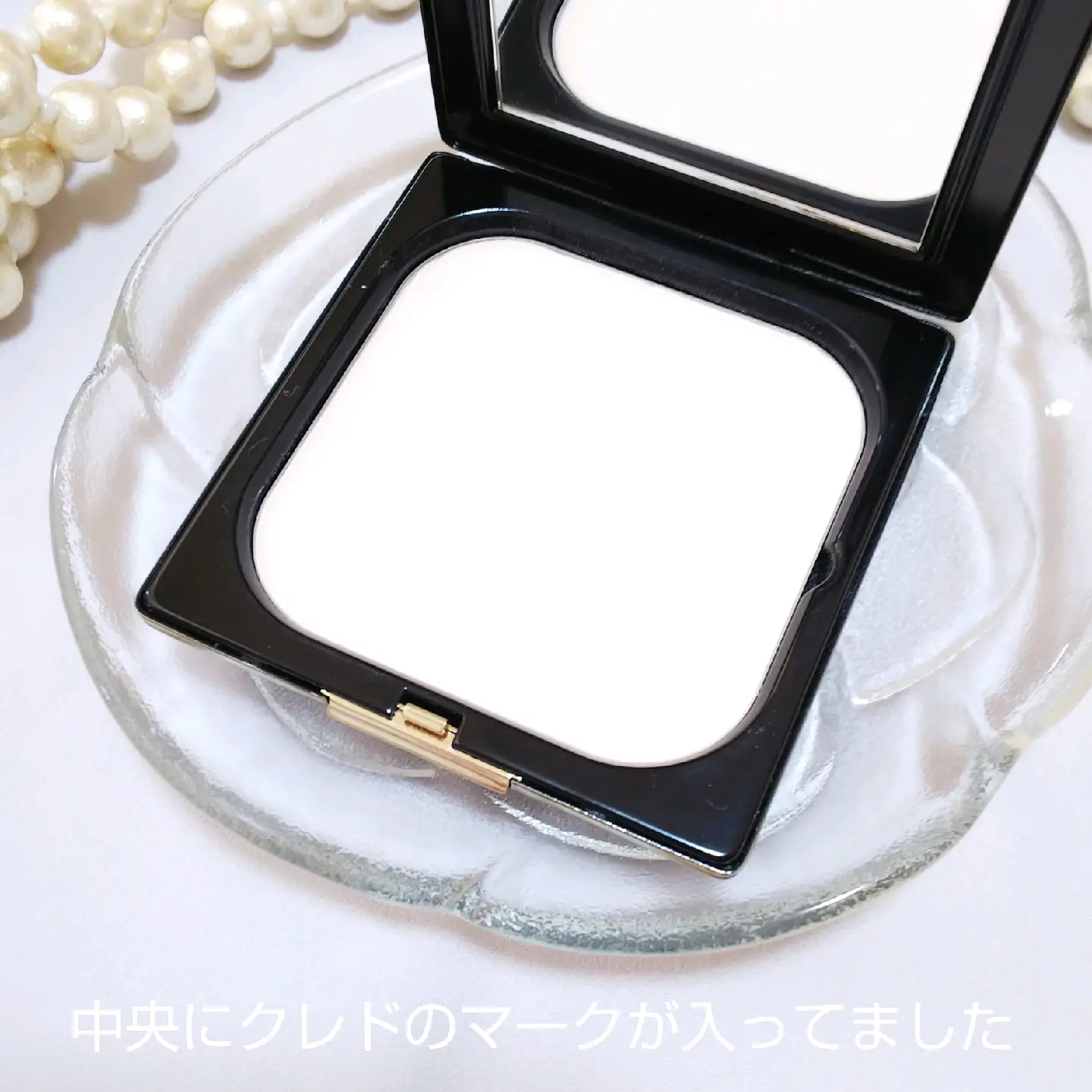 clé de peau BEAUTÉ プレストパウダー エレガントスリム プードル