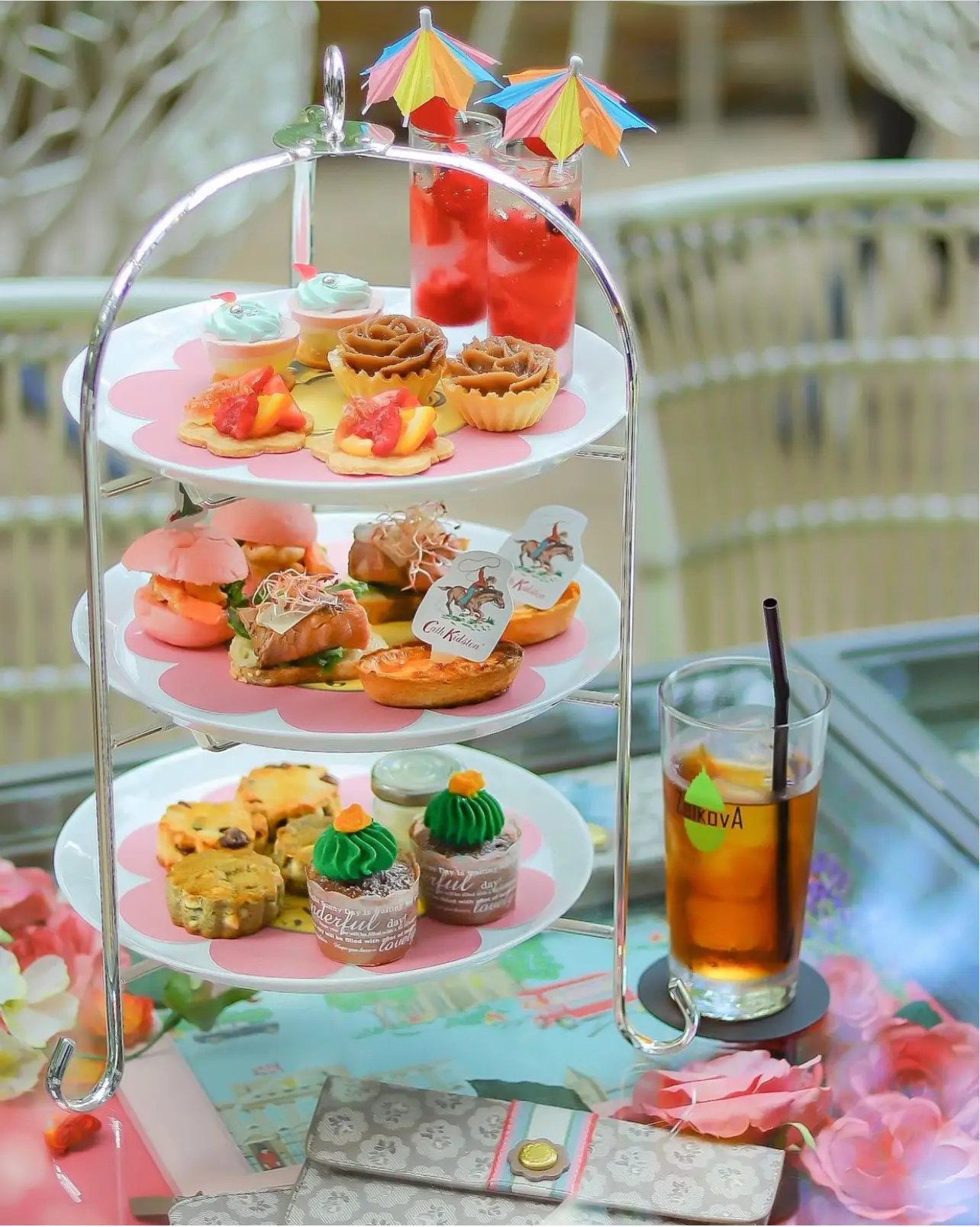 キャスキッドソン 3段アフタヌーンティープレートセット