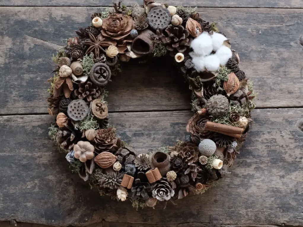 ボタニカルグリーンリース✴︎ナチュラルリース✴︎玄関リース✴︎造花