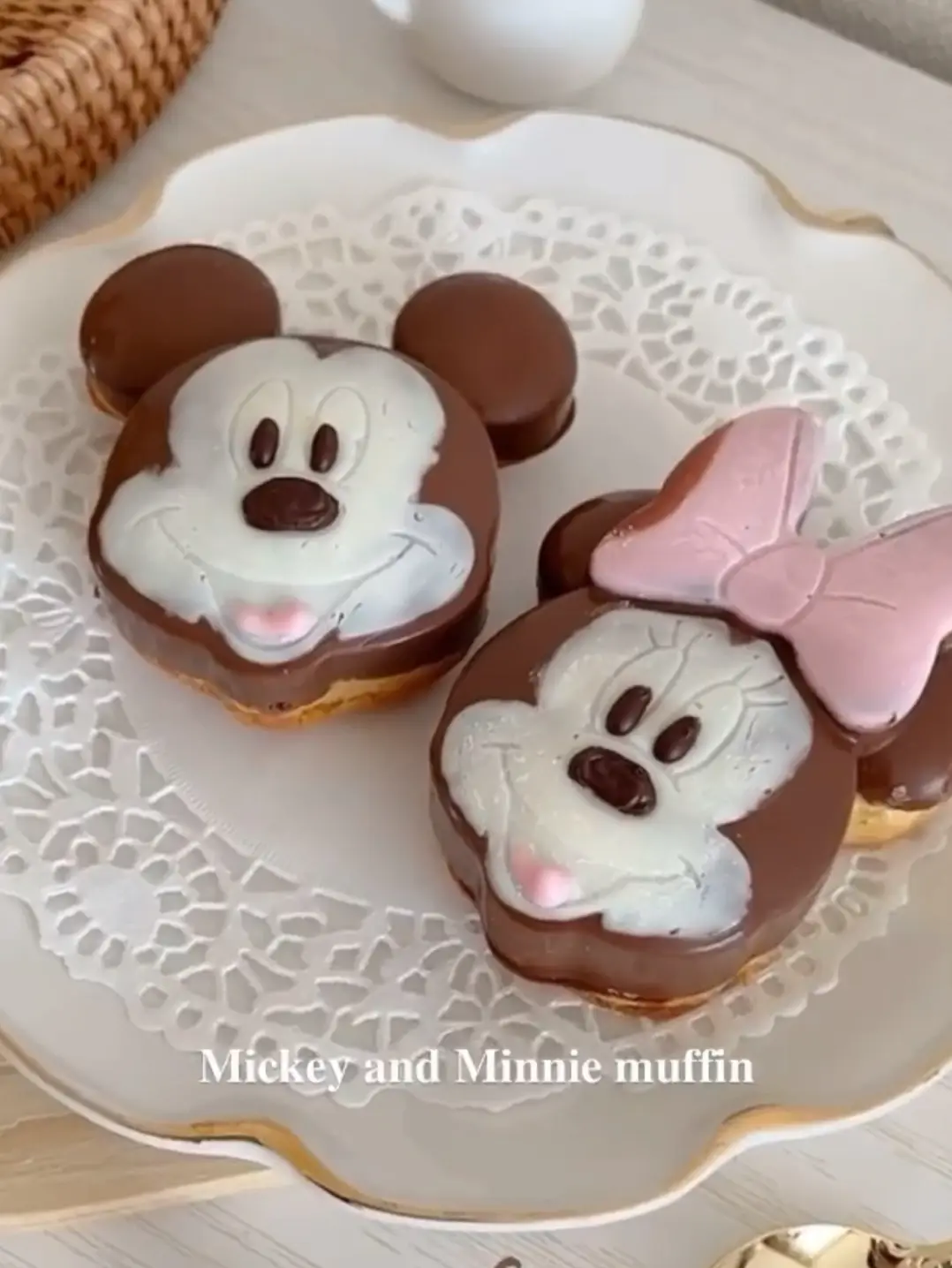 東京ディズニーランド 20周年 ケーキ型ぬいぐるみミッキーミニー
