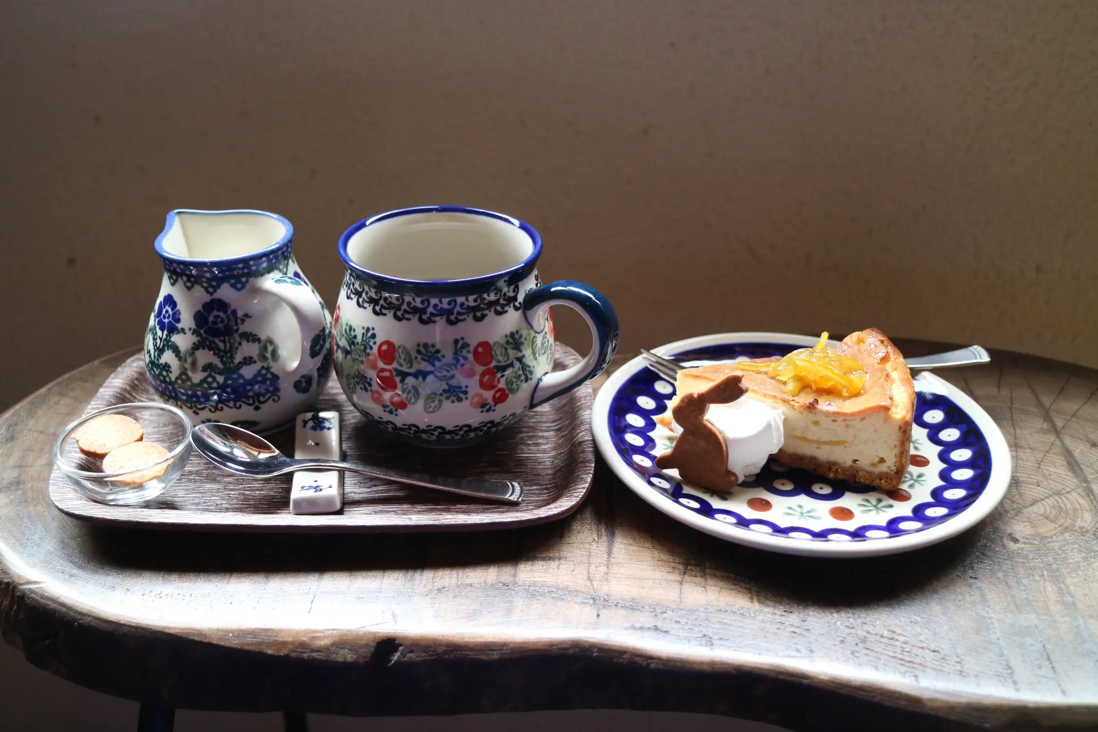 ポーランド食器 りんごポット　猫柄　アップルポット　Vena ポーランド食器 りんごポット 猫柄 アップルポット Vena