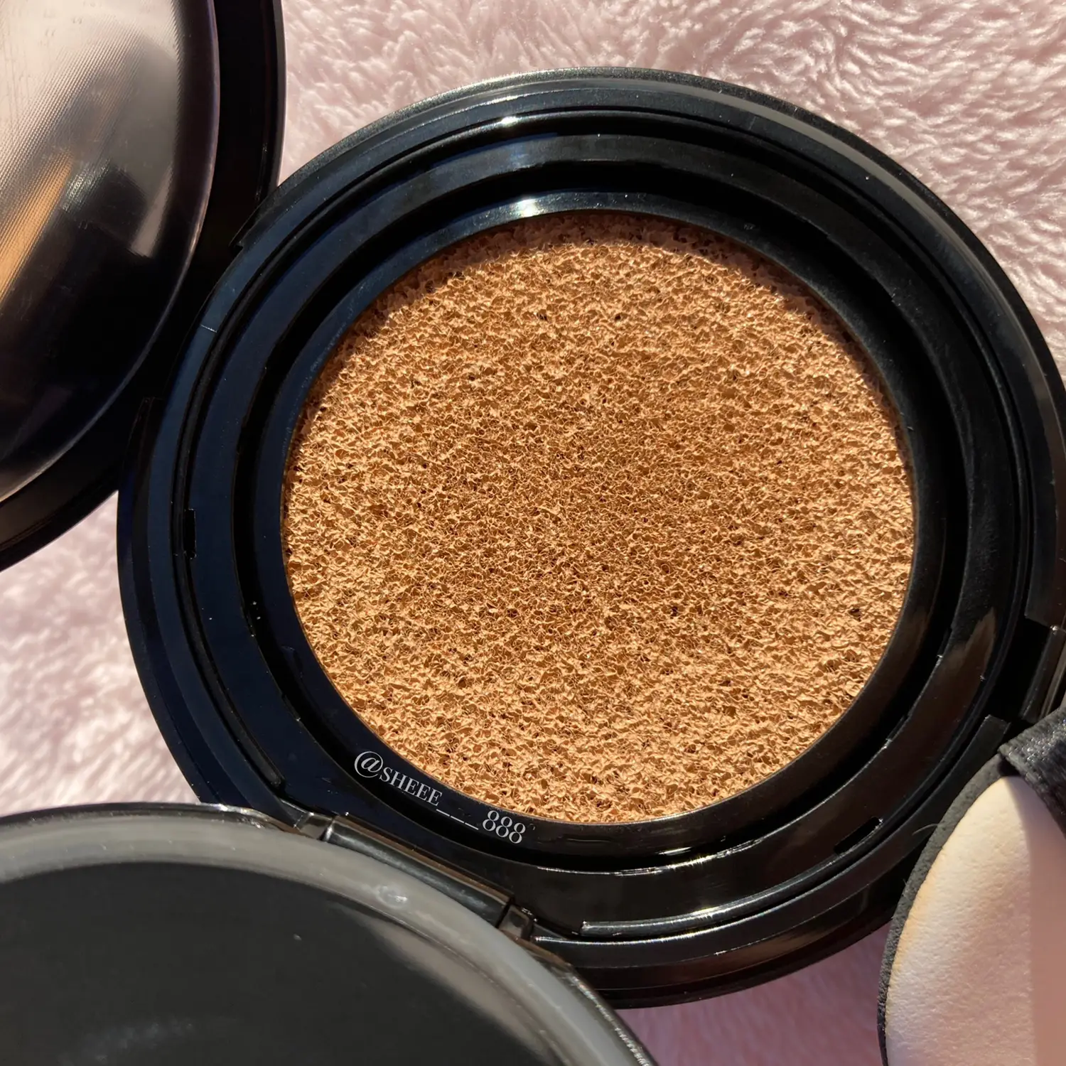 Ultra Thin ✨ Cushion Foundation, Gallery posted by Sheee