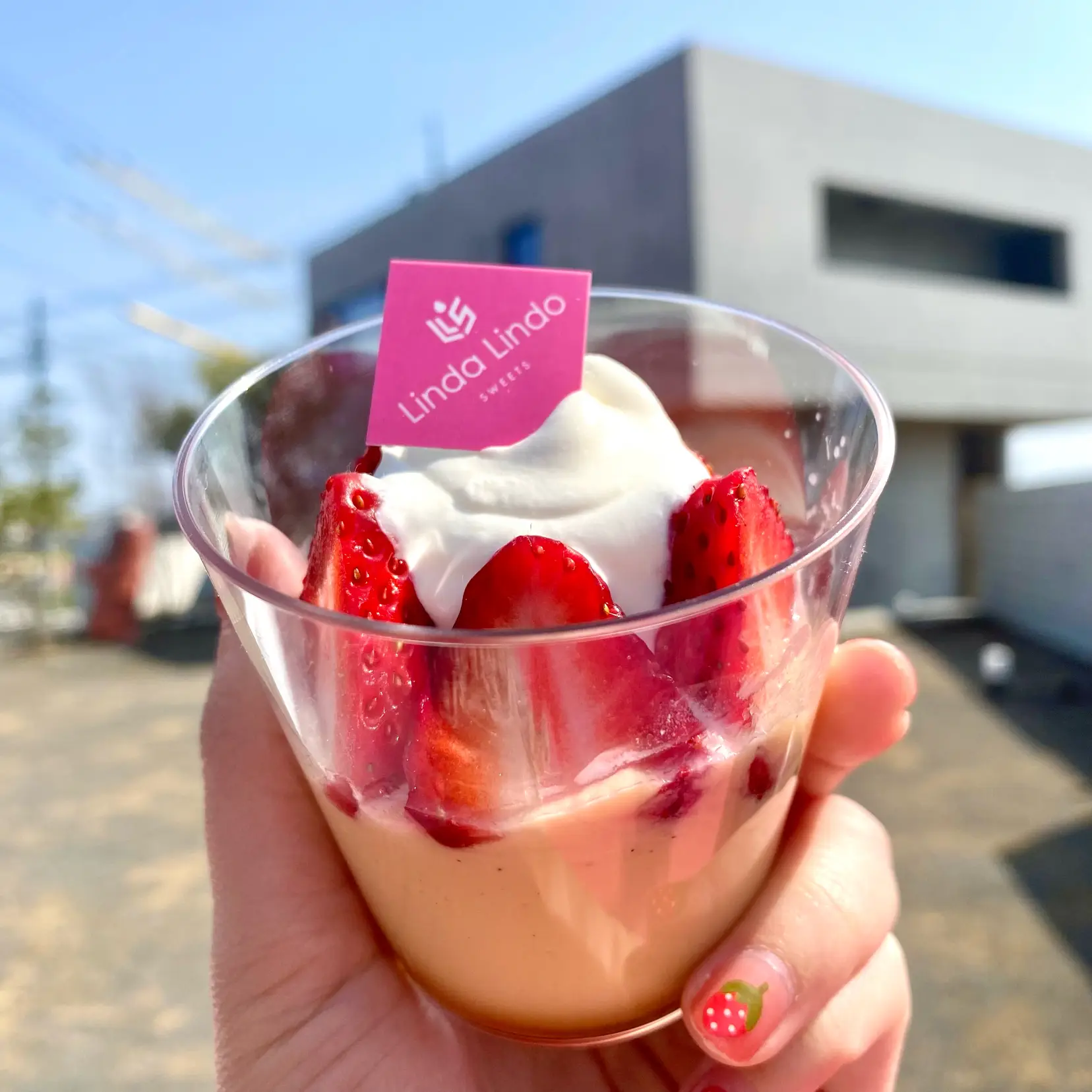 新規オープン‼️いちご農家の絶品いちごスイーツ🍓✨ | がっち夫婦の飯