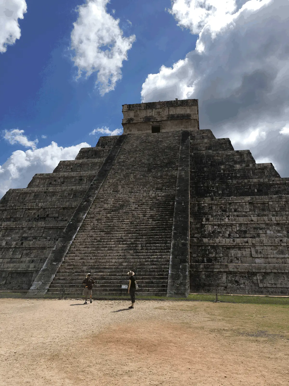 メキシコカンクン木彫作品-