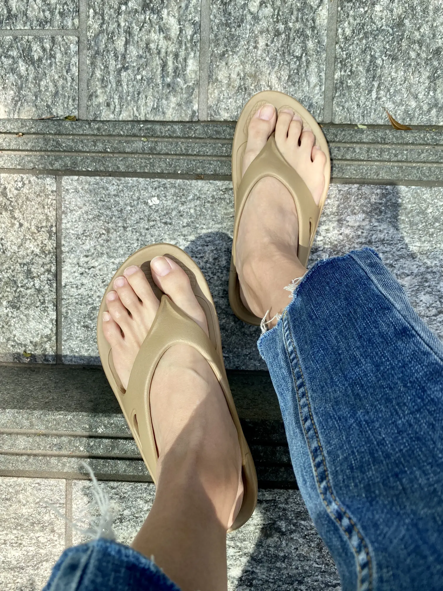 Recovery sandals