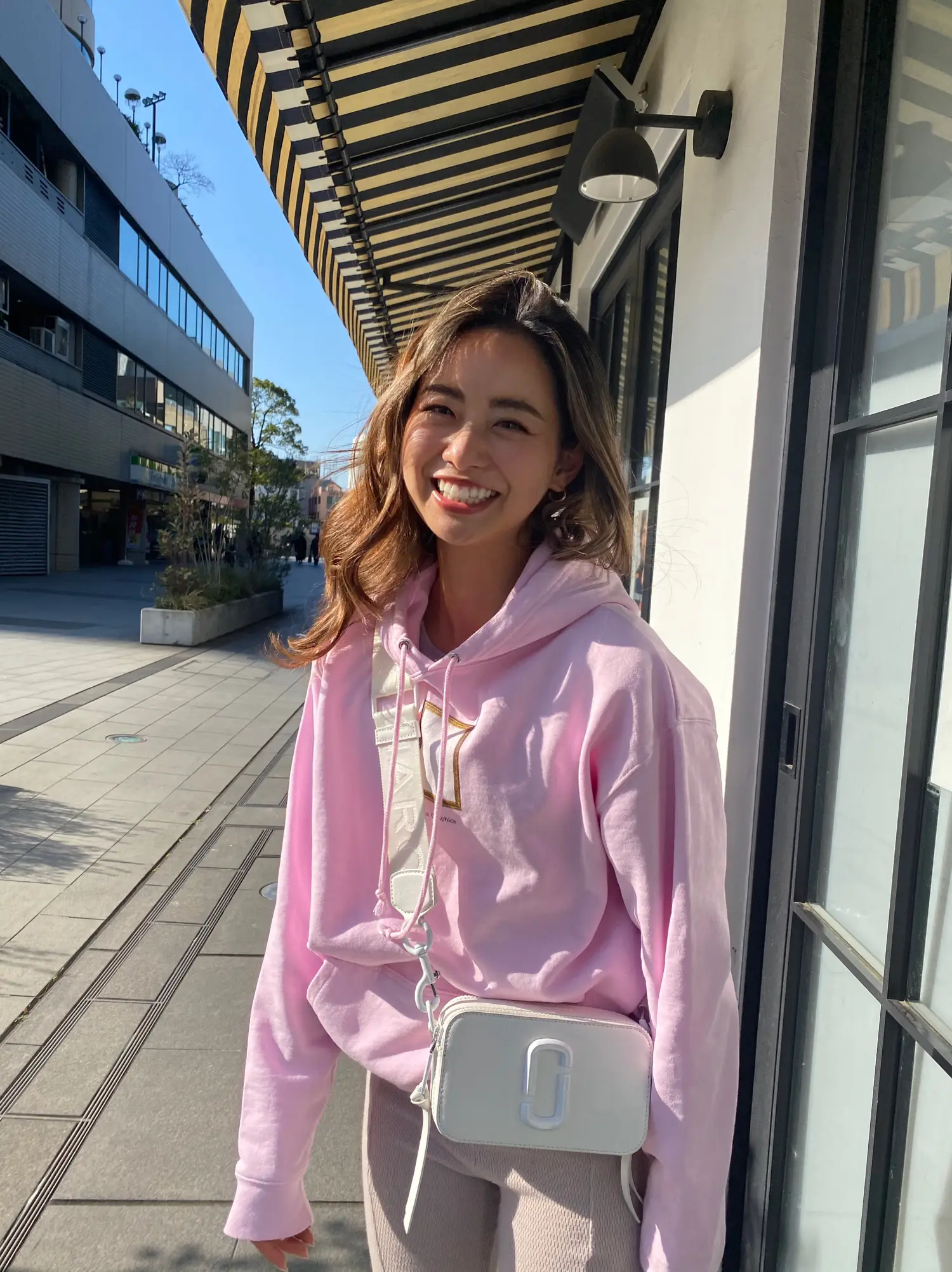 アディダスadidas♡フーディパーカー ピンク小柄さん ビックロゴ