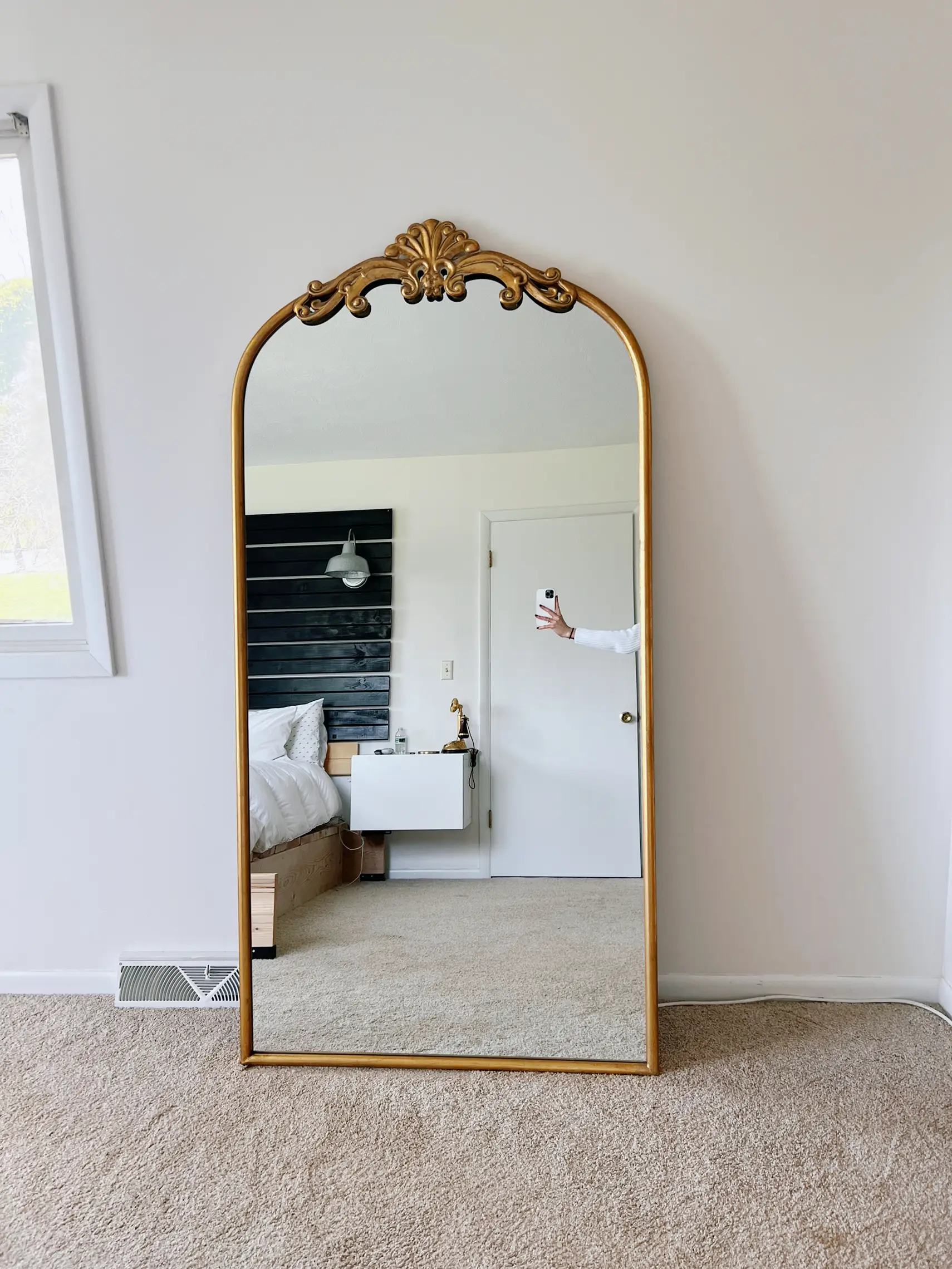 Hickory Manor Oval Mirror with Bow, Antique Gold