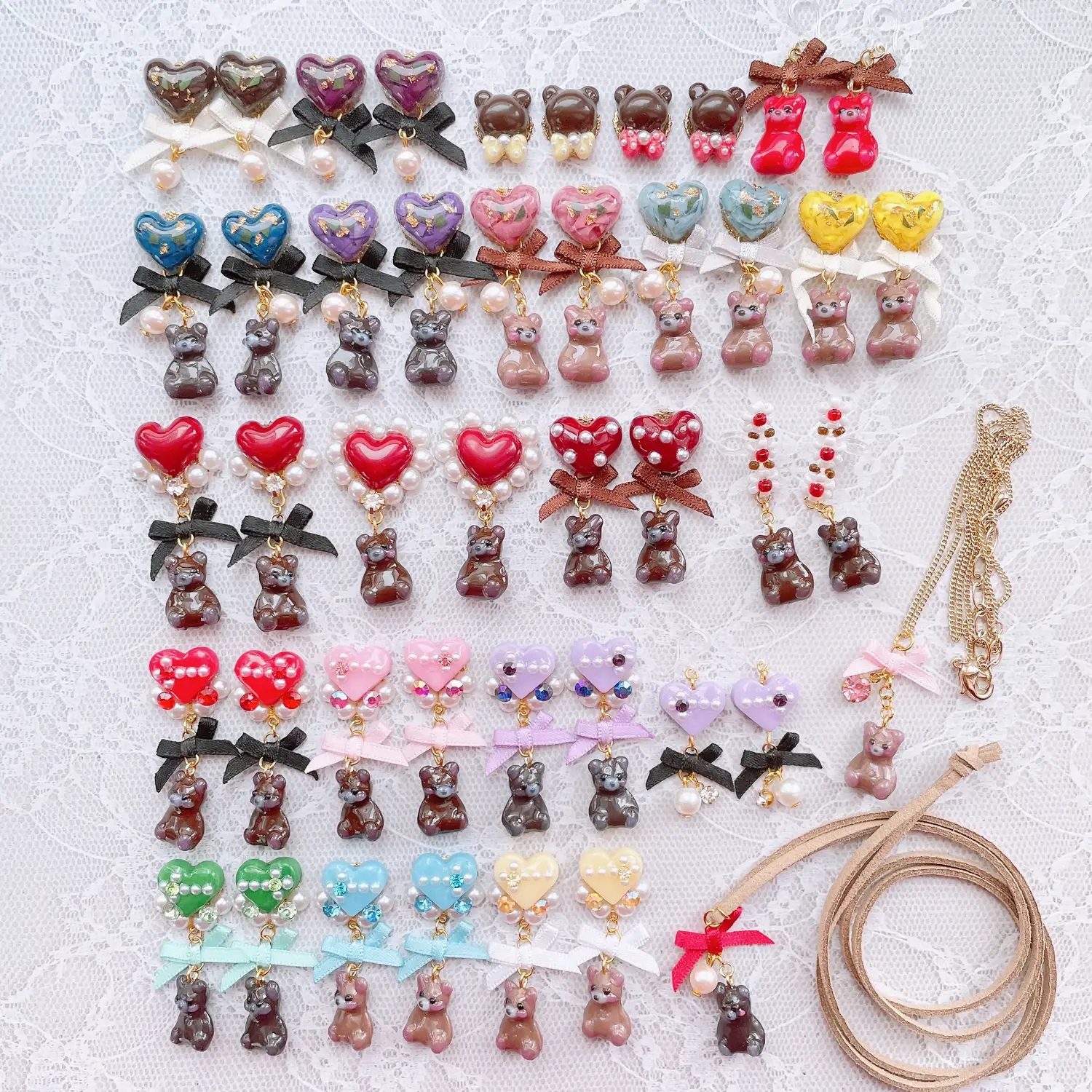 NO.243 ハンドメイド ヘアアクセサリー バラ 蓄光 レジン パール 色っぽい