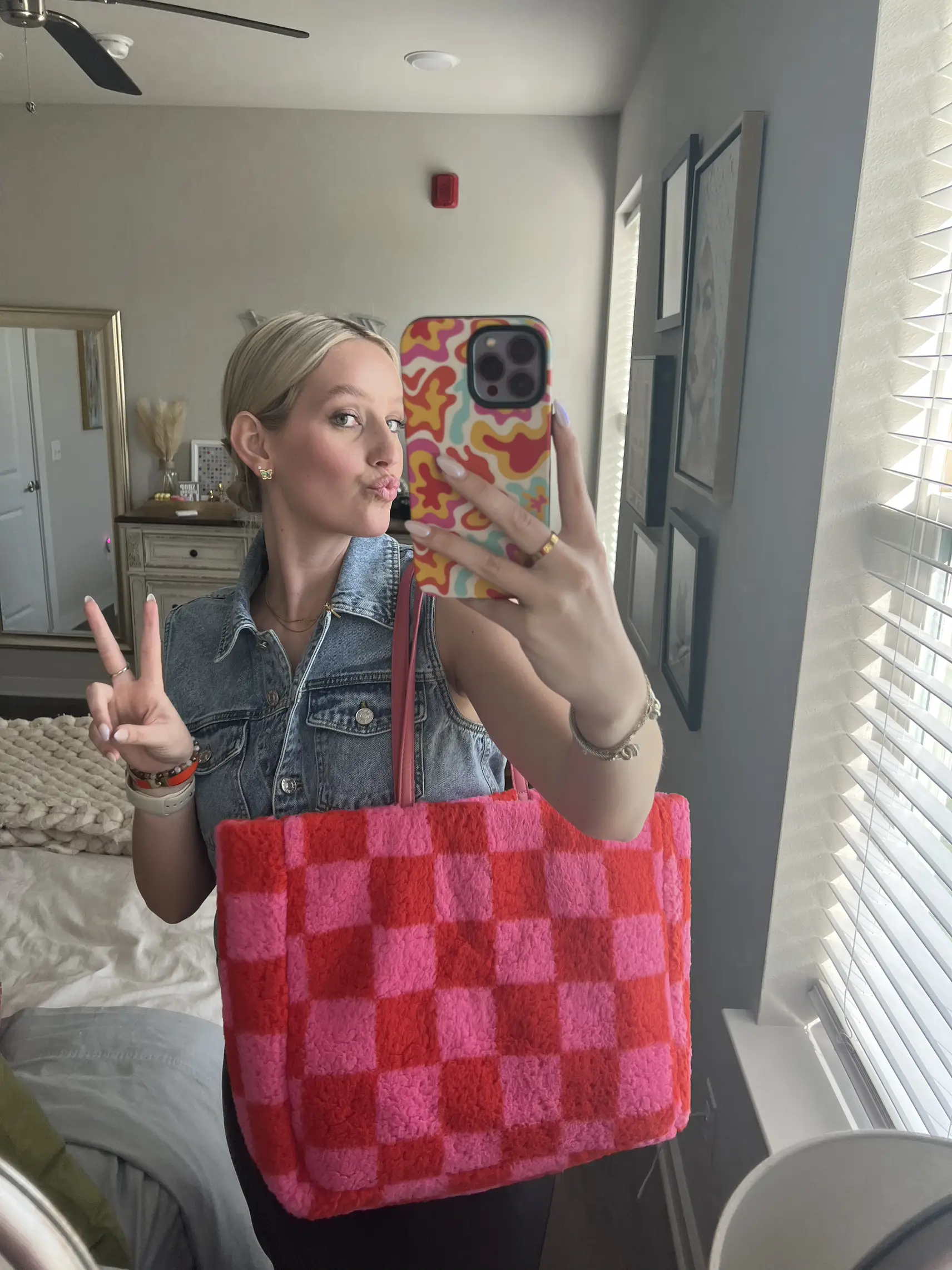 Walmart best sale checkered tote