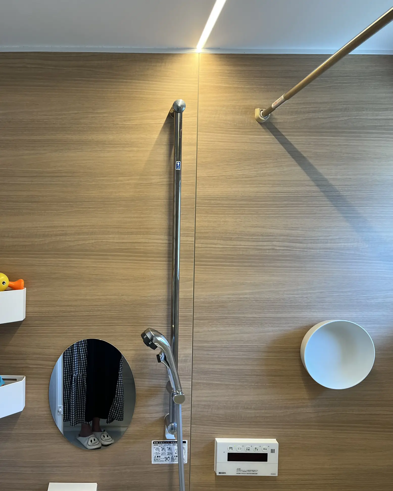 ホワイトゴールドミラー☆40cm✖️60cm 2024年のマグネットネミラーの