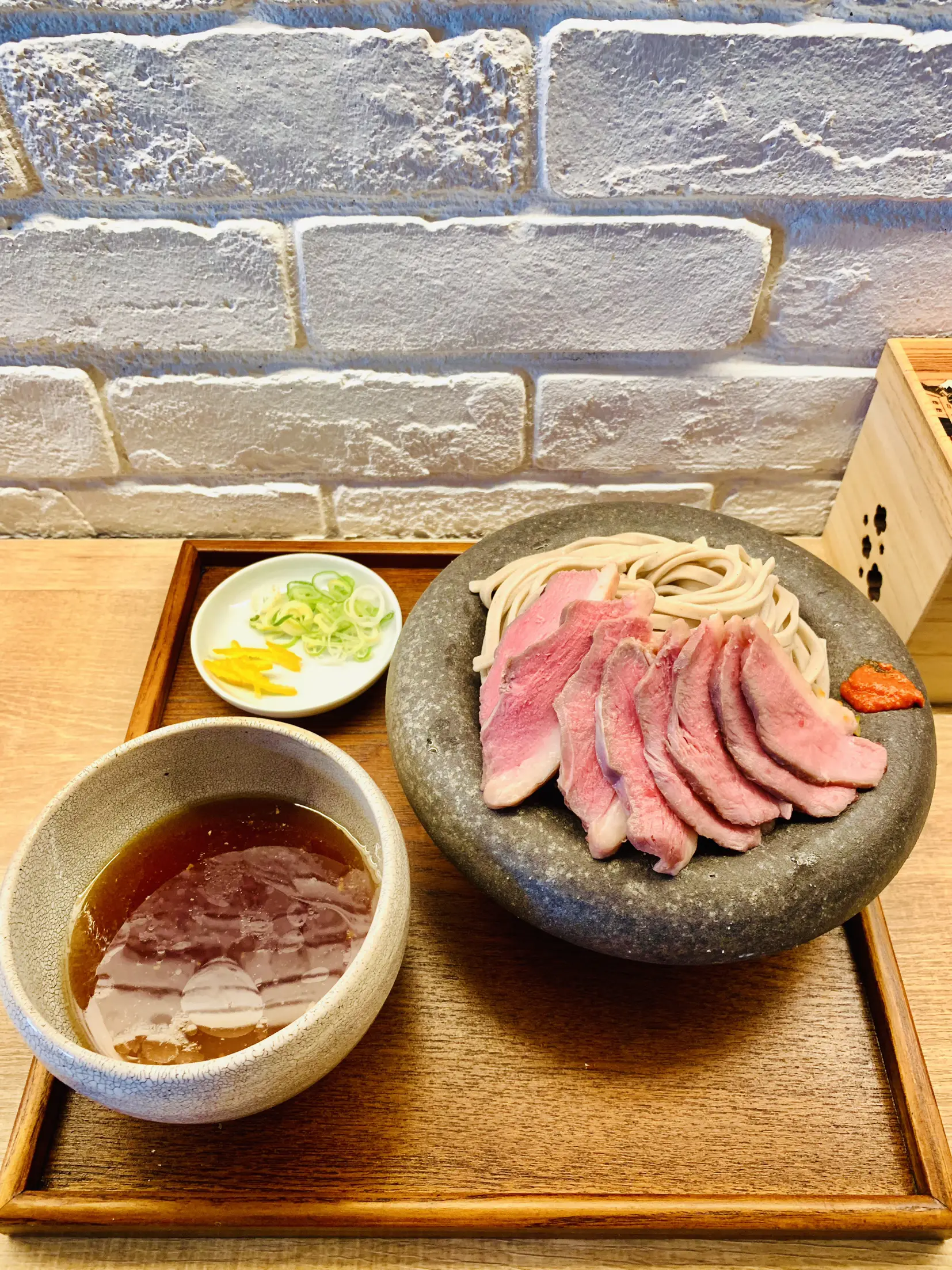 ラーメンの有名店がプロデュースする蕎麦屋！？ | 和牛ちゃん🐮🌱が