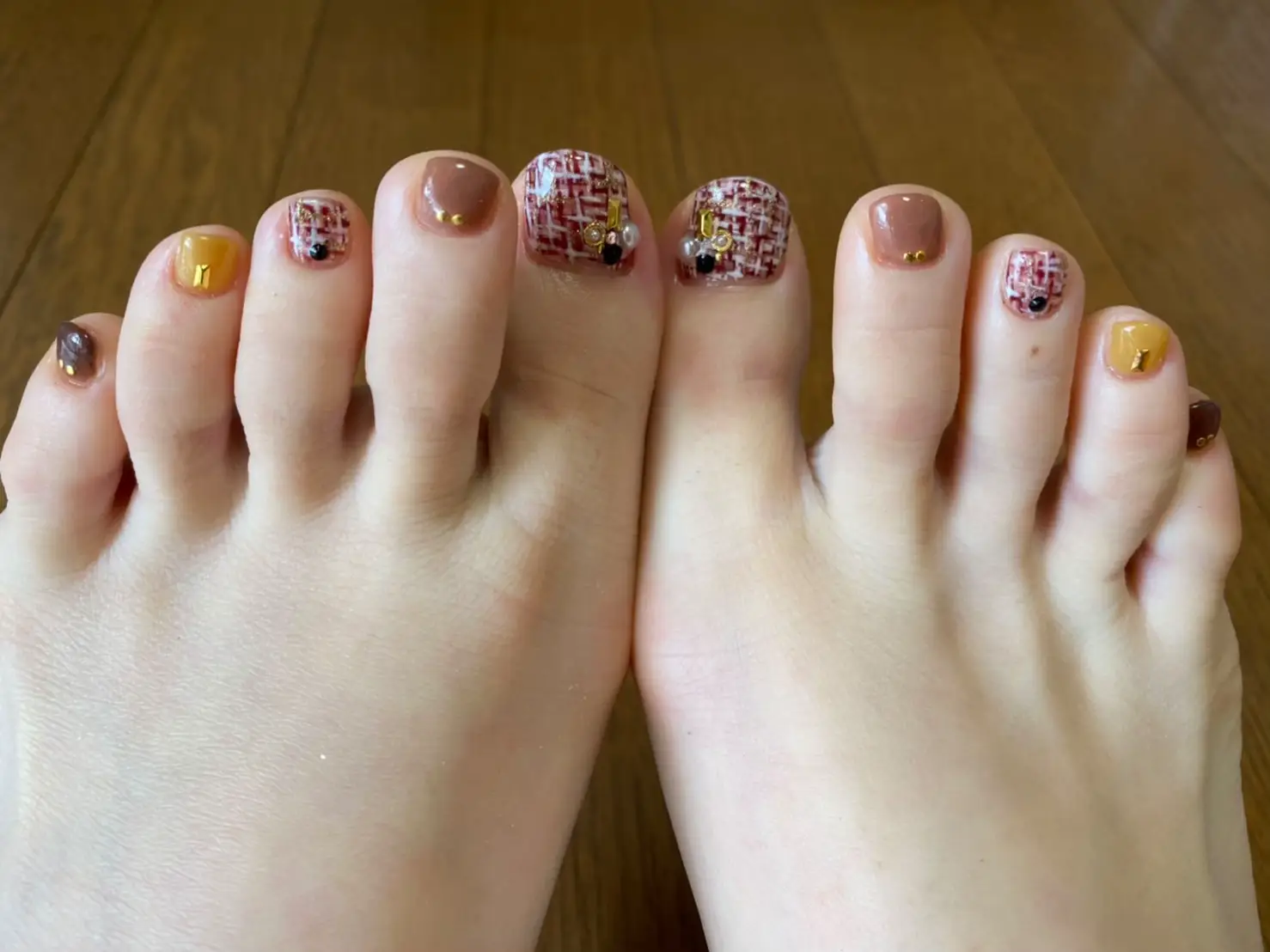 Winter Foot Nail Design❤️ | Gallery posted by じゅん | Lemon8