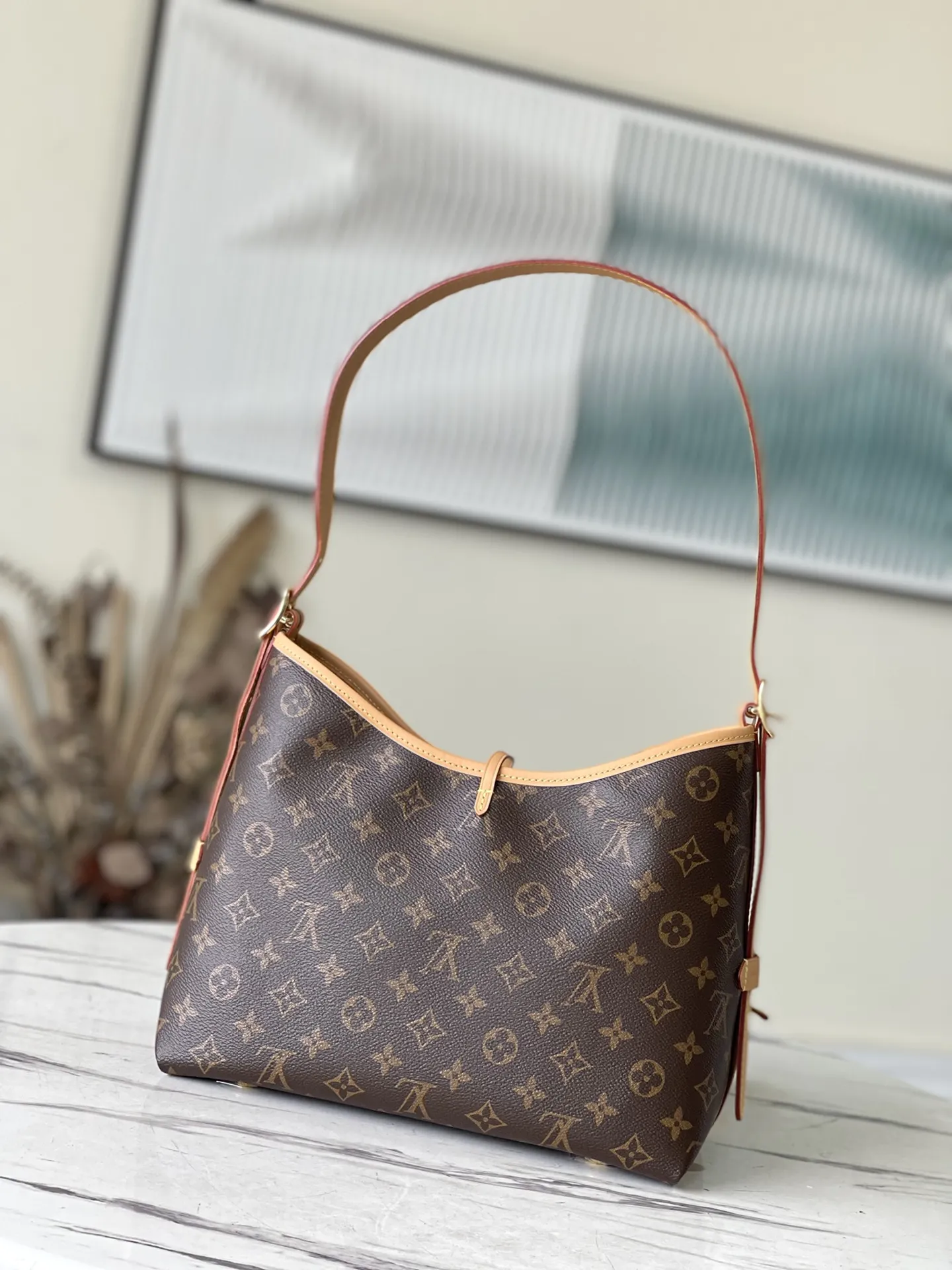 Personalized @louisvuitton Bag with trendy lines and initials