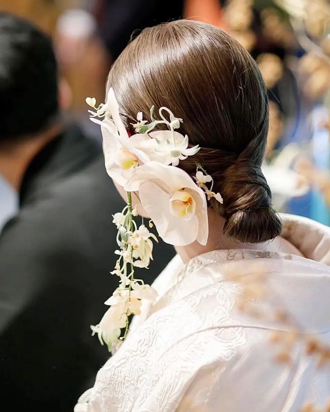 これ真似したい🤍フラワーイヤーカフをご紹介🌼🌿 | プレ花嫁の結婚式準備アプリ♡が投稿したフォトブック | Lemon8