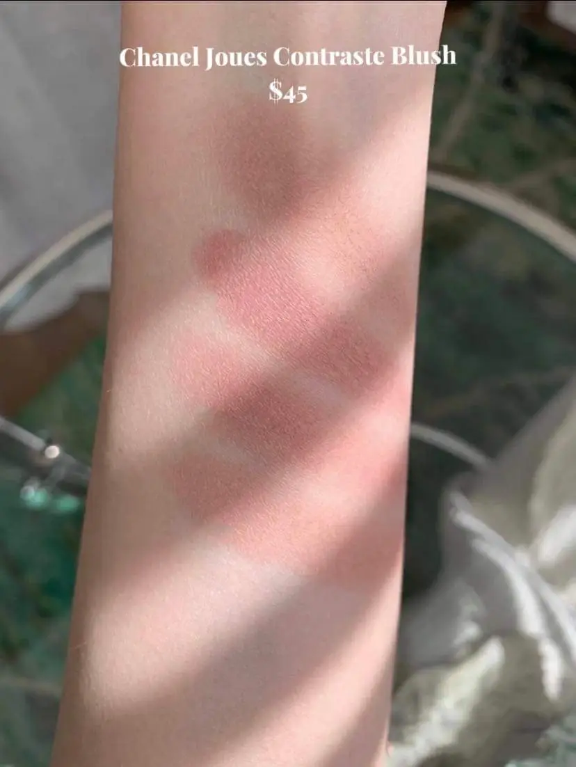 Chanel Innocence (160) Joues Contraste Powder Blush Review, Photos,  Swatches