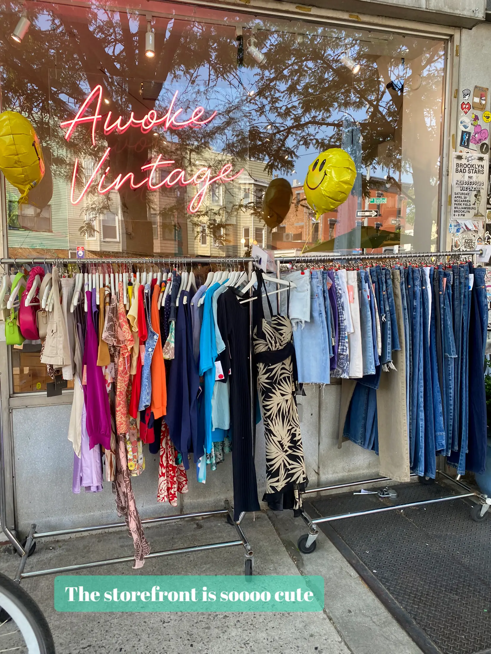 Cute vintage 2024 clothing stores