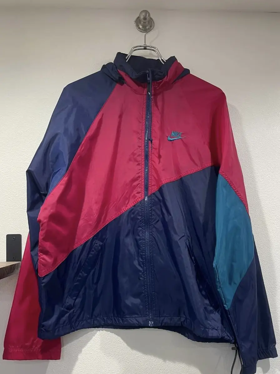 🏷️NIKE/90's ナイロンブルゾン | 古着屋mementoが投稿したフォト