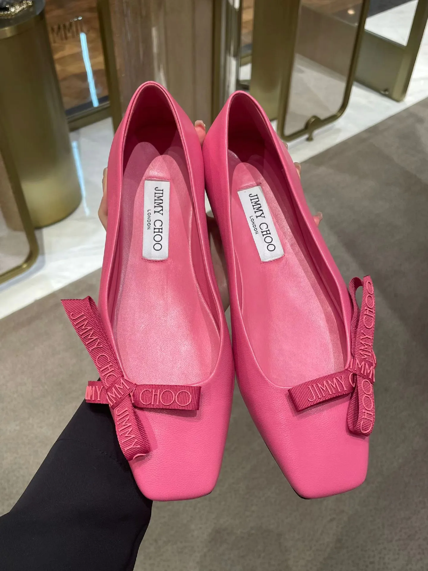 Jimmy choo hot sale pink flats