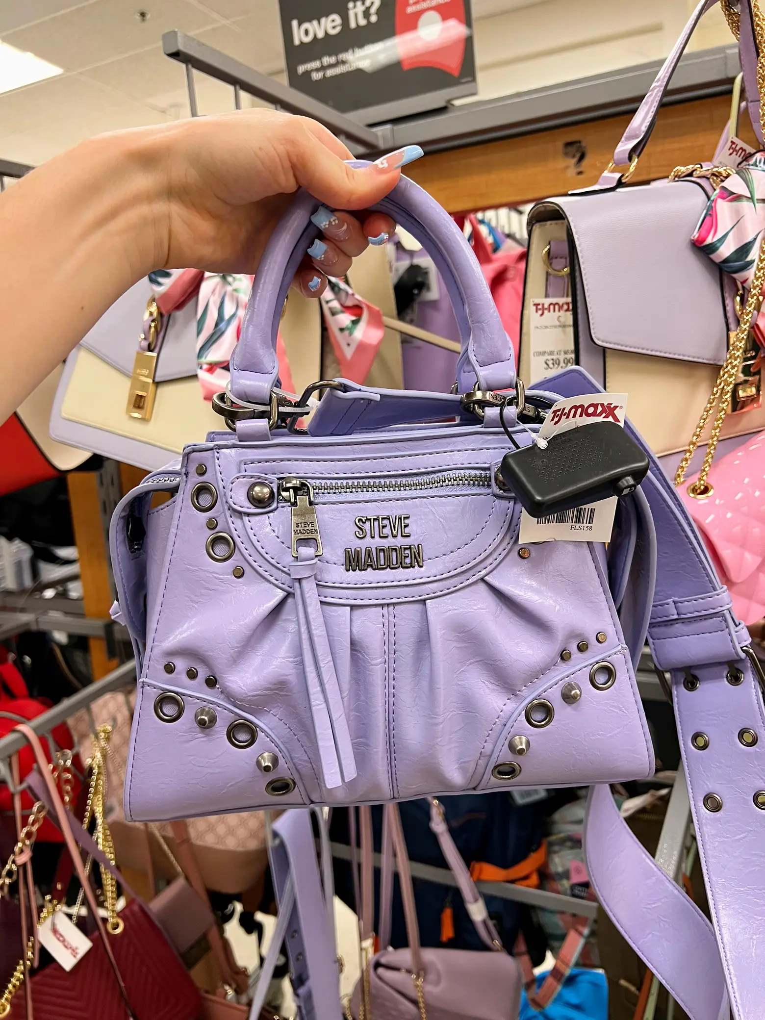 Where to Find the Steve Madden Bags Everyone Is Obsessing Over on