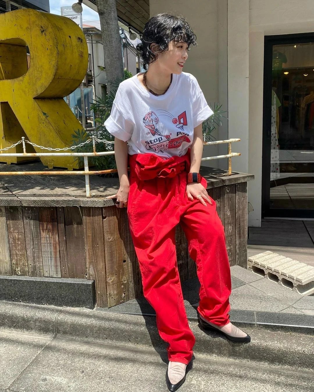 Ｔシャツ ✕ オールインワン 夏の古着コーデ | 古着屋RAINBOWが投稿