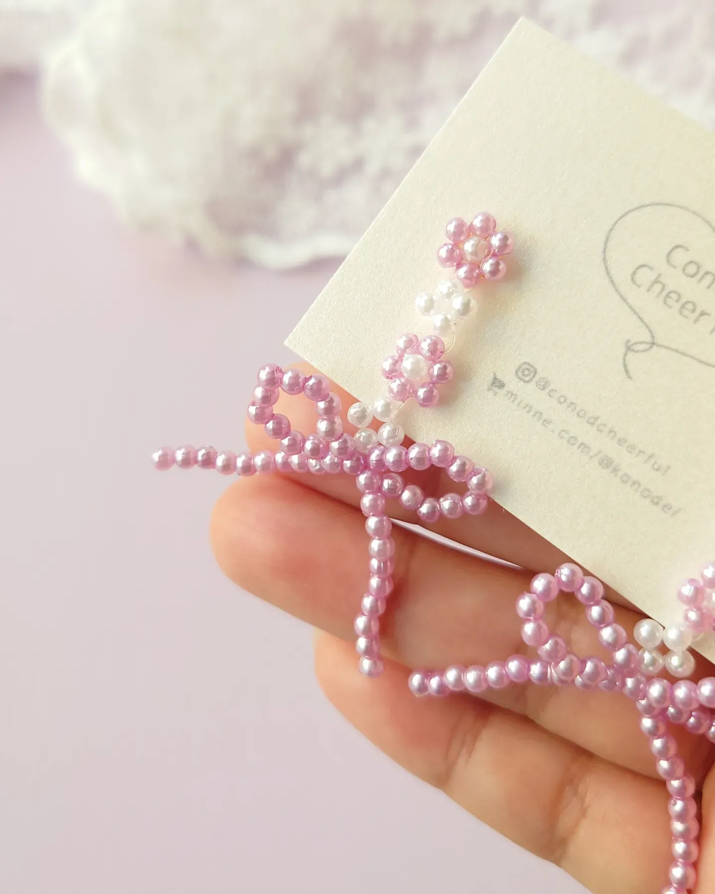 №314 苺刺繍のツインヘアゴム set ハンドメイド 刺繍 くるみボタン