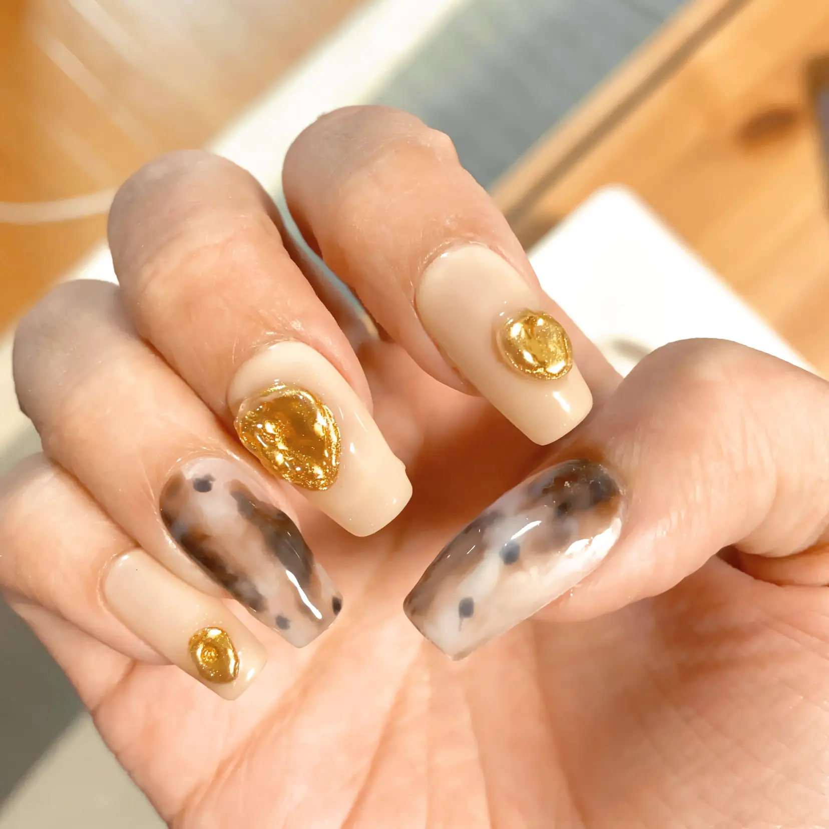 selfnail #ニュアンスネイル #白べっ甲 #ゴール