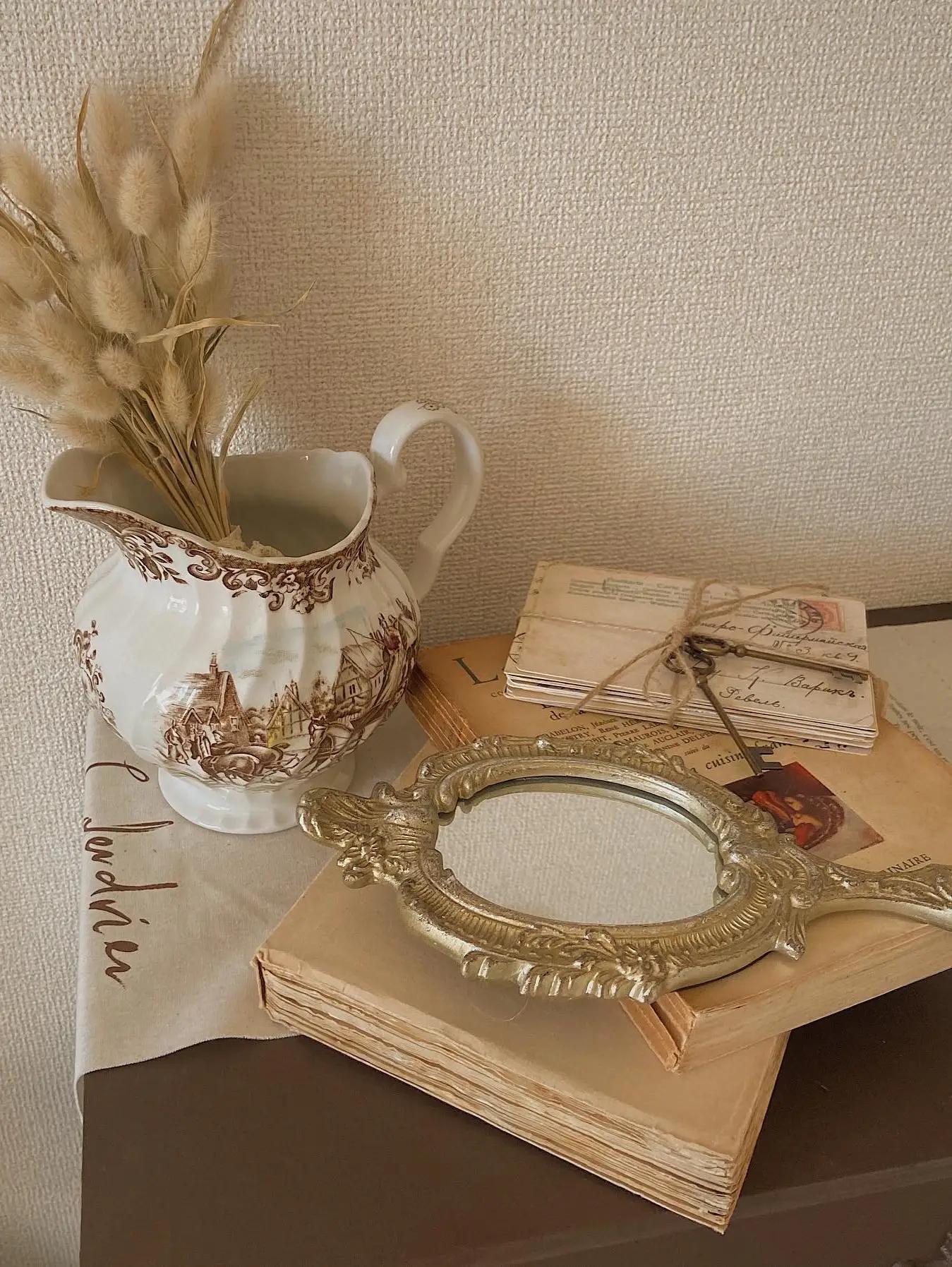 アンティーク　写真　フォトアルバム　ヨーロッパ　洋風　ゴールド　金色　コンソール アンティーク 写真 フォトアルバム ヨーロッパ 洋風 ゴールド