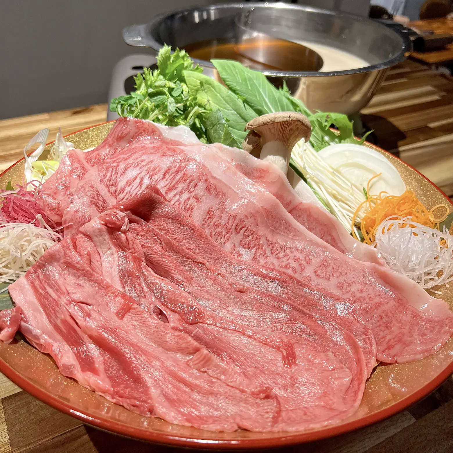 Opened on August 10th All-you-can-eat sushi and shabu-shabu