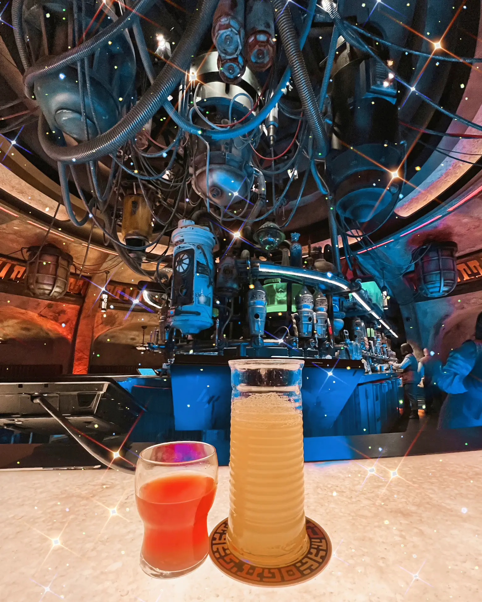 Oga's Cantina: Star Wars Bar In Disney World Galaxy's Edge - Smart