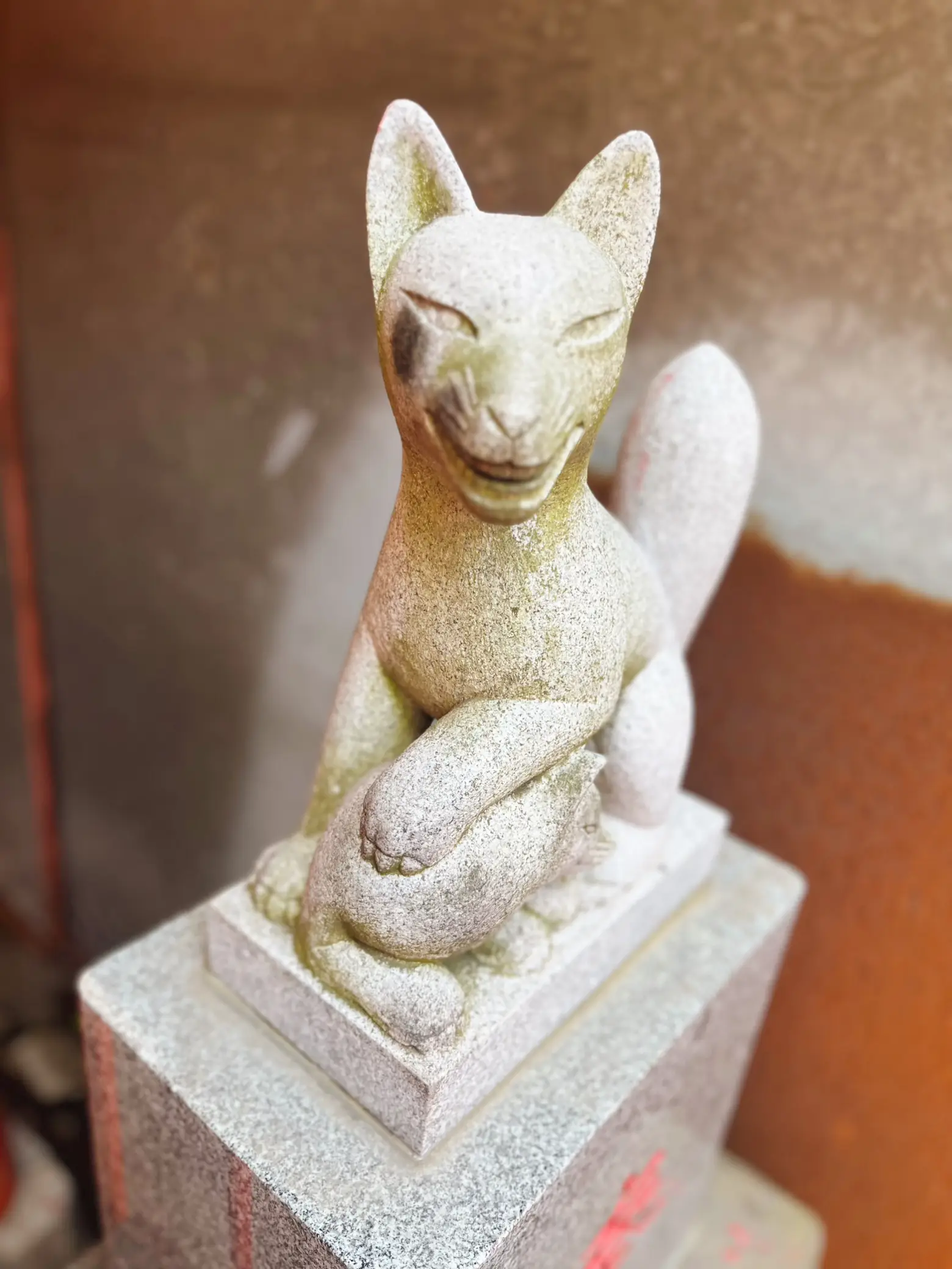 神社に行かなくちゃ！2/その他小物 小さい祠があるだけの神社です。何かが凄い神社ではないですが
