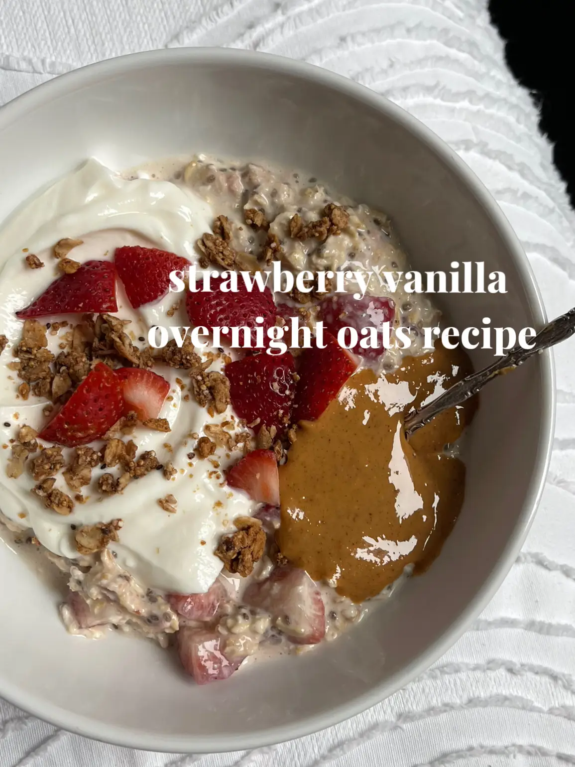 Vanilla Overnight Oats - Wellness by Kay