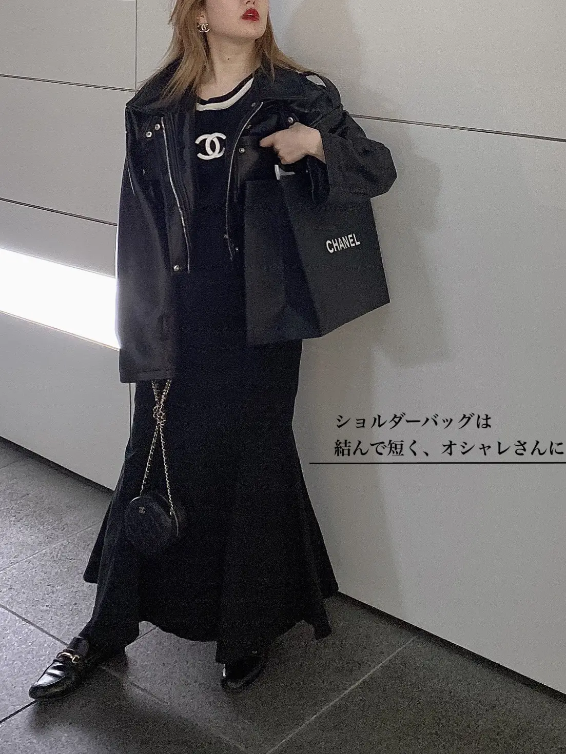 格好よくく何にでも合わせられるCHANELセーターブラック黒