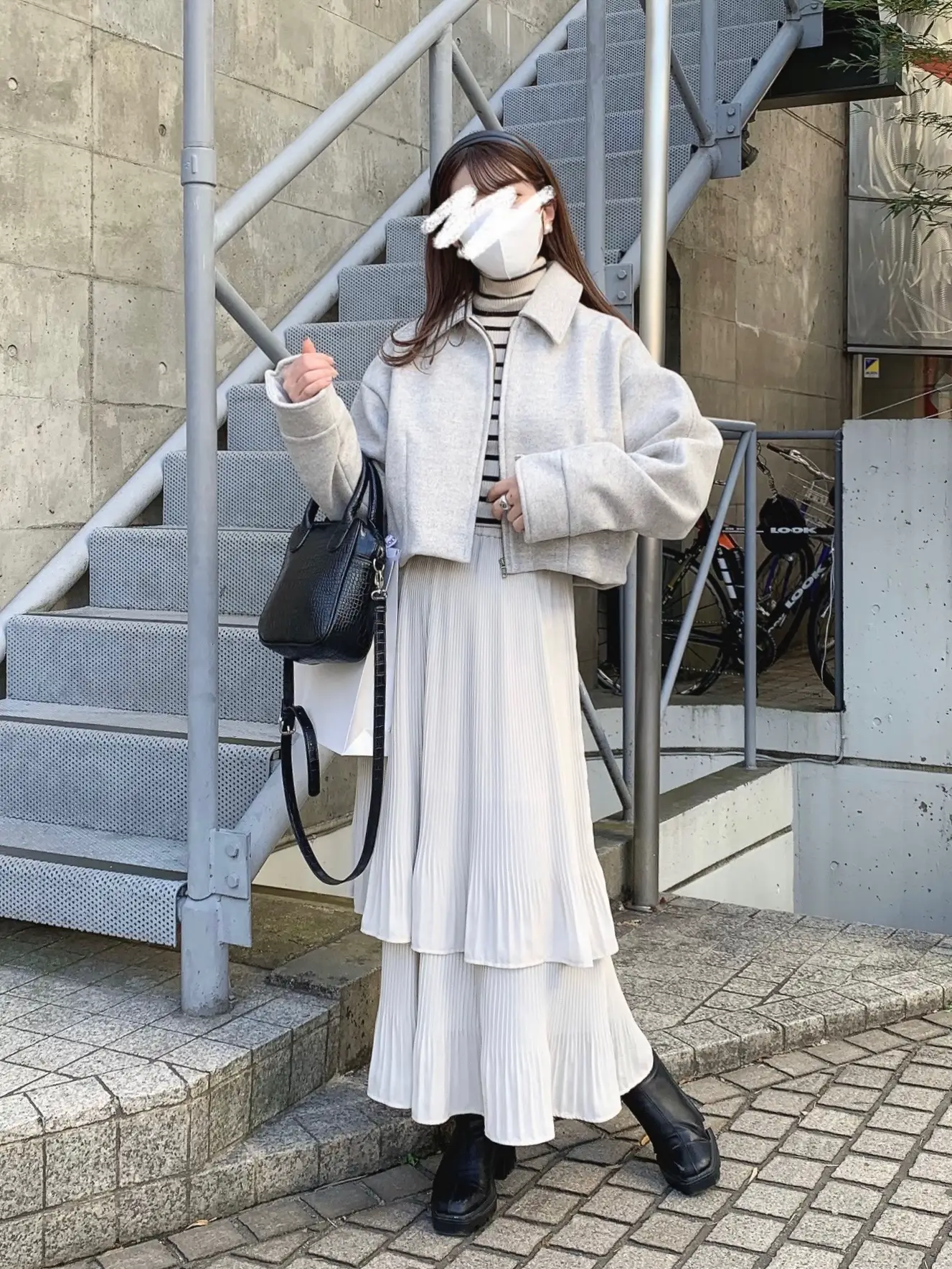 ブルベが着る！淡い色コーデ | ???????大人可愛いコーデが投稿 