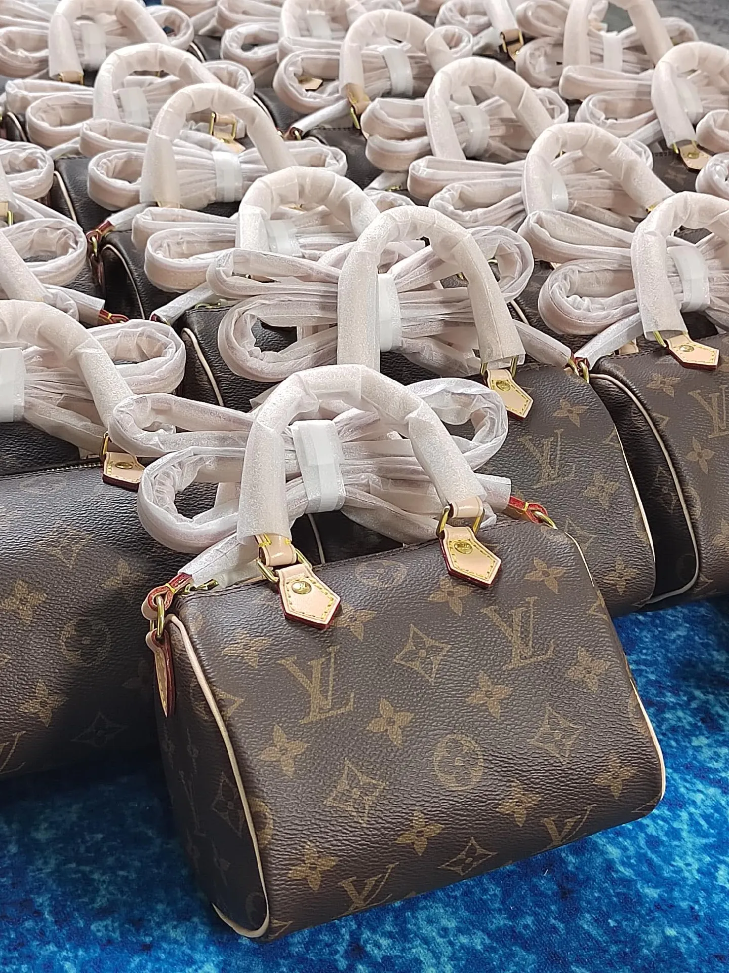 Louis Vuitton Speedy Bandoulière 25 Bag – ZAK BAGS ©️