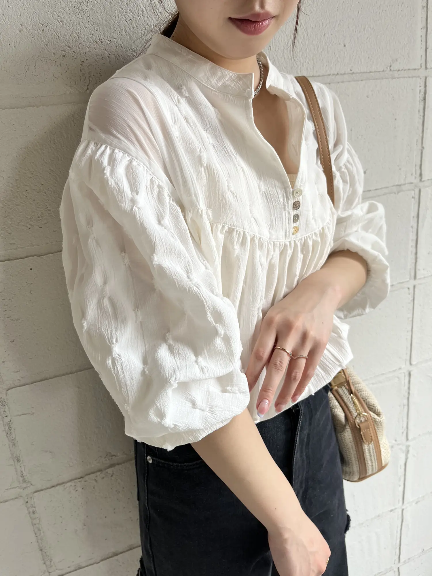 Sleeve Volume Blouse x Denim Casual Corde👖 | Gallery posted by 𝐦