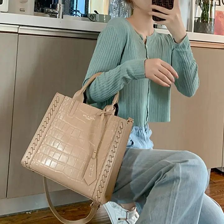sale☆HIGH-CLASS⭐︎ハンドバッグ⭐︎キャメル⭐︎40サイズ 優し